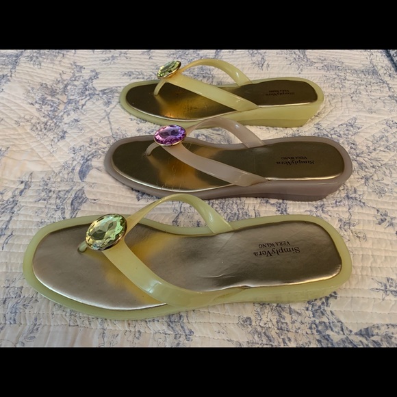 COPY - Vera Wang sandals. Purple. Size 8. - Picture 2 of 3